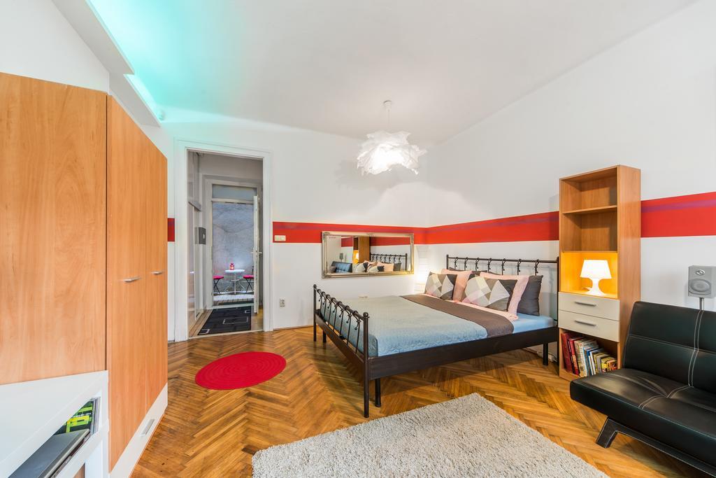 Perfect Holiday Apartment Budapest Eksteriør billede